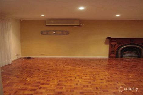 Property photo of 22 Pottenger Way St Albans VIC 3021