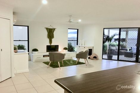 Property photo of 6 Franklin Close Marian QLD 4753