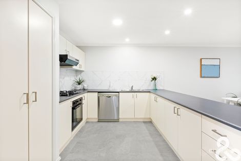 Property photo of 43/292 McKimmies Road Mill Park VIC 3082