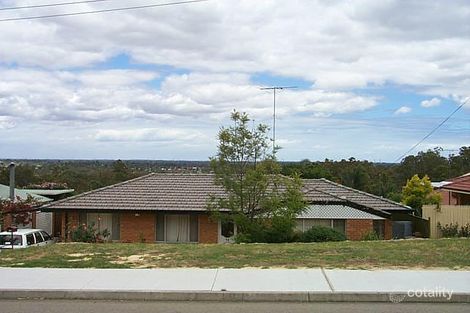 34 Taronga Dr, Kelmscott, WA 6111