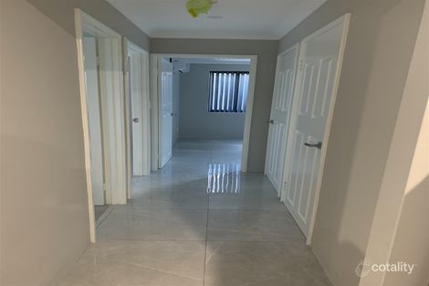 Property photo of 18 Baxendale Way Camillo WA 6111