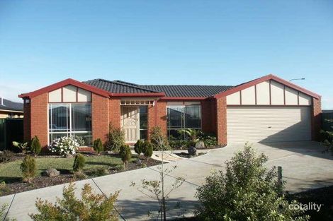 Property photo of 9 Woodbridge Place Burnside VIC 3023