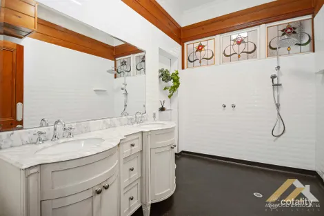 Property photo of 202 Nicholson Street Bairnsdale VIC 3875