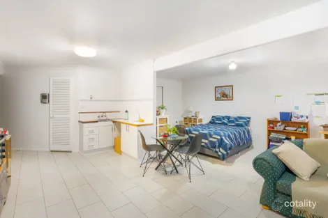 Property photo of 48 Amaroo Drive Banora Point NSW 2486