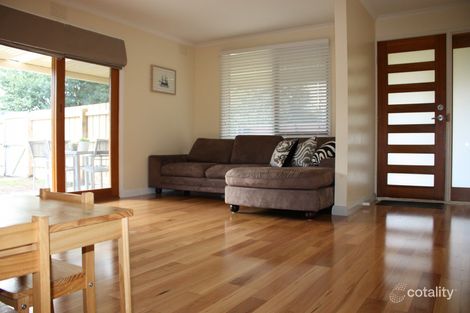 Property photo of 52 Cheviot Avenue Berwick VIC 3806
