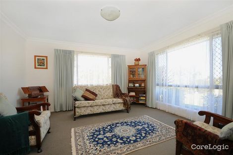 Property photo of 16 Holly Avenue Highfields QLD 4352