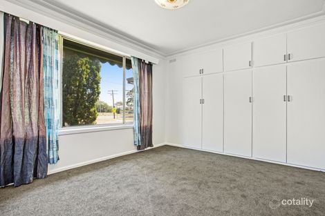 Property photo of 61 Whitelaw Avenue Delacombe VIC 3356