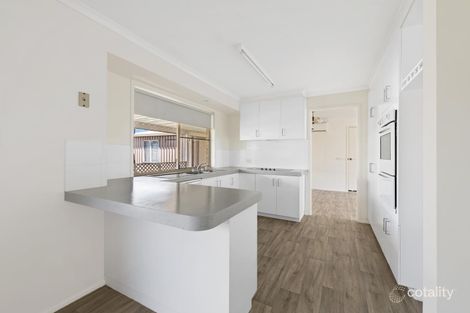 Property photo of 27 Moore Crescent Wilsonton QLD 4350