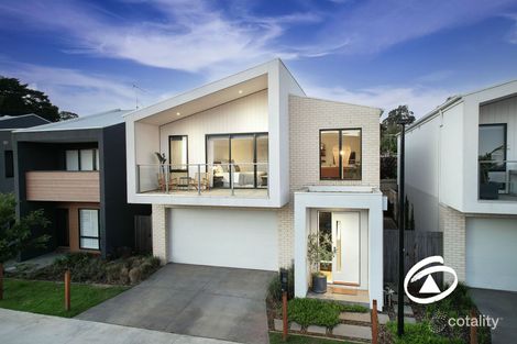 Property photo of 15 Willowdene Way Berwick VIC 3806