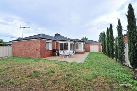 Property photo of 18 Taig Avenue Kialla VIC 3631