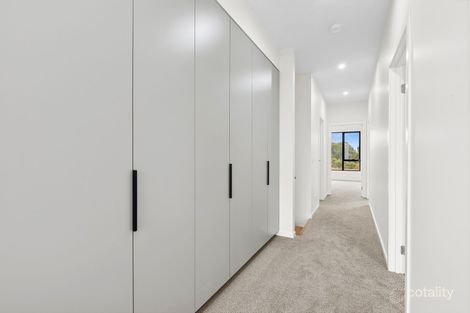 Property photo of 16 Ilinden Street Mount Duneed VIC 3217