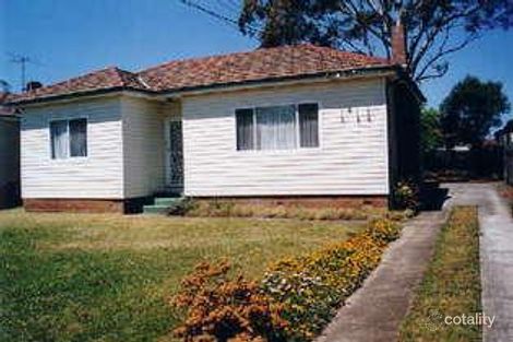 14 Bulli Rd, Toongabbie, NSW 2146