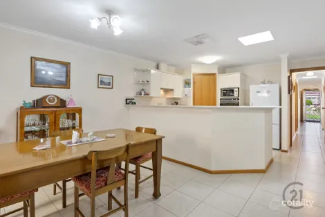Property photo of 21 Deane Avenue Noarlunga Downs SA 5168