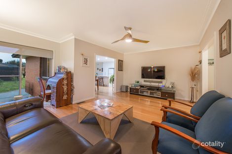 Property photo of 51 East Road Seaford VIC 3198