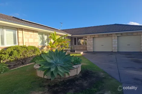 541 Safety Bay Rd, Waikiki, WA 6169