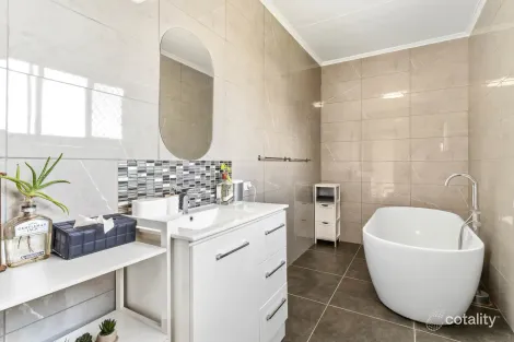 Property photo of 350 Denham Street West Rockhampton QLD 4700