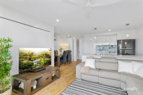 Property photo of 29 Violet Street Caloundra West QLD 4551