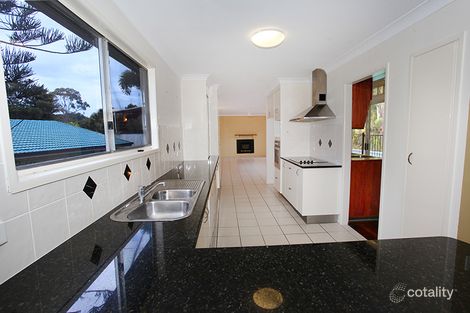 Property photo of 32 Oloway Crescent Alexandra Headland QLD 4572