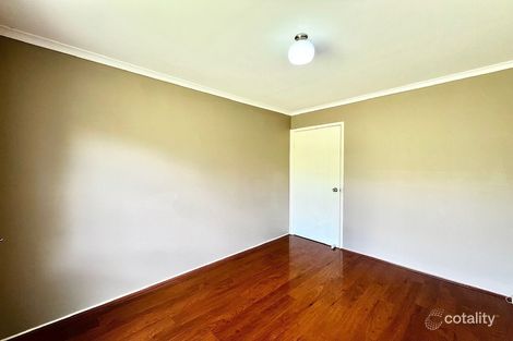 Property photo of 46 Georgiana Crescent Ambarvale NSW 2560