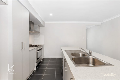 Property photo of 14 Crewes Crescent Redbank Plains QLD 4301