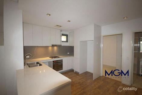 9 Laycock Walk, Mascot, NSW 2020