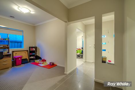 Property photo of 105 Crossway Avenue Tarneit VIC 3029