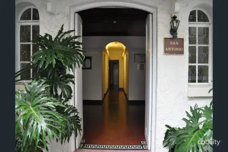 Property photo of 8/13-17 Hughes Street Potts Point NSW 2011
