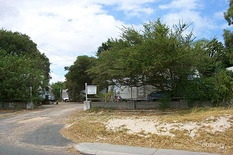 Property photo of 9 Ozone Parade Trigg WA 6029