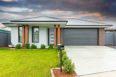 103 Brooklyn Dr, Thurgoona, NSW 2640