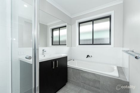 Property photo of 103 Brooklyn Drive Thurgoona NSW 2640