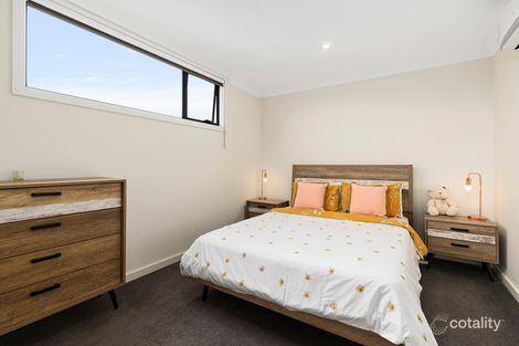 Property photo of 4/641 Mountain Highway Bayswater VIC 3153