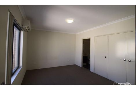 Property photo of 5/6 Hogarth Street Cannington WA 6107