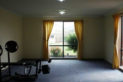 Property photo of 15 Madison Drive Brookfield VIC 3338