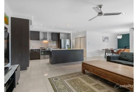 Property photo of 11 Blue Mountains Crescent Fitzgibbon QLD 4018