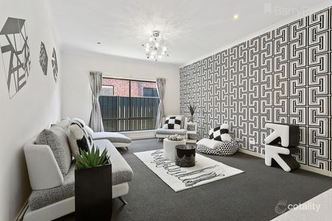 Property photo of 10 Willowdale Drive Cranbourne North VIC 3977