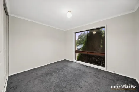 Property photo of 10 Beard Street Karabar NSW 2620