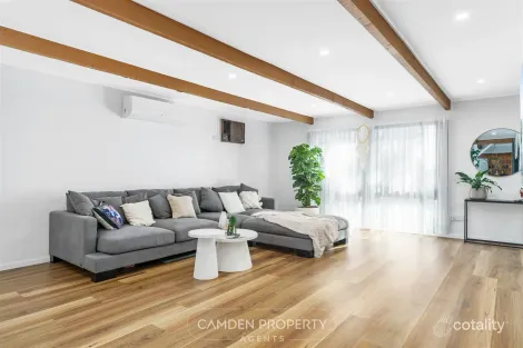 Property photo of 12 Selkirk Place Camden South NSW 2570