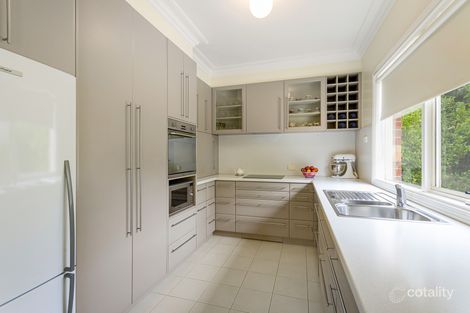 Property photo of 10 Obrien Court Woodend VIC 3442