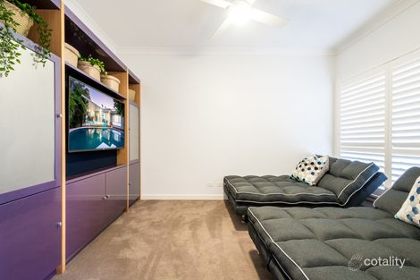 Property photo of 10 Allambi Avenue Broadbeach Waters QLD 4218