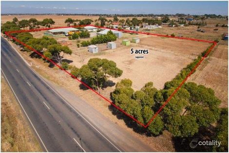 290-302 Sinclairs Rd, Deanside, VIC 3336