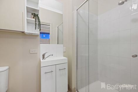 7 Vivian Ct, Drouin, VIC 3818