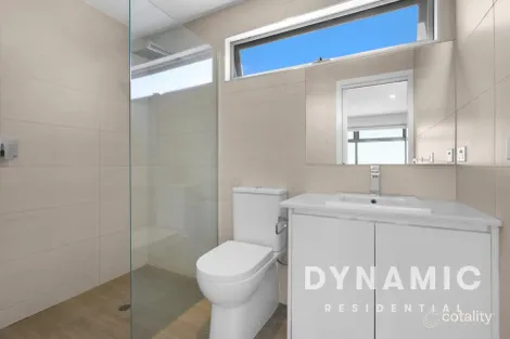 Property photo of 4/4 Fitzgerald Road Essendon VIC 3040