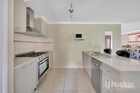 Property photo of 20 Gallery Avenue Harkness VIC 3337