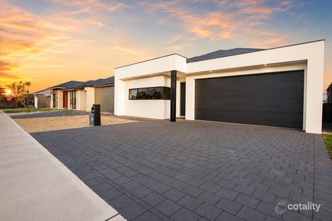 25 Lustre Rd, Bennett Springs, WA 6063