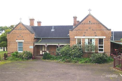 Property photo of 7 Chloe Mews Hamilton VIC 3300