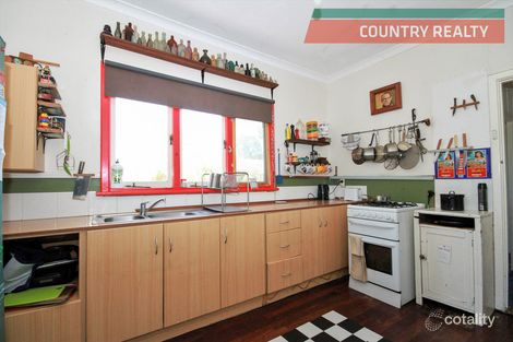 Property photo of 4 Yalbaroo Road Northam WA 6401