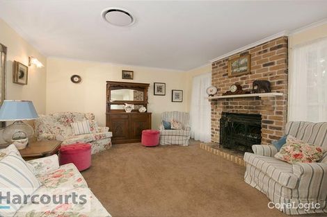 Property photo of 35 Cambridge Close The Gap QLD 4061