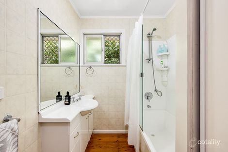 Property photo of 24 McNamara Street Centenary Heights QLD 4350
