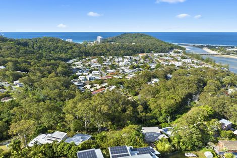 Property photo of 154 Ocean Parade Burleigh Heads QLD 4220