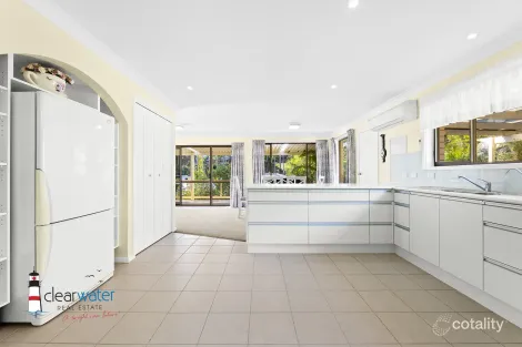 Property photo of 13 Gem Crescent Narooma NSW 2546